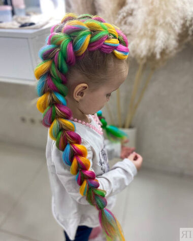 Плетение кос: стильные и женственные прически на основе кос