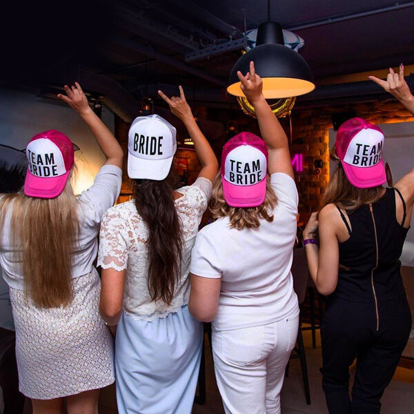 Где провести девичник в Санкт-Петербурге: 17 веселых идей - Я Покупаю