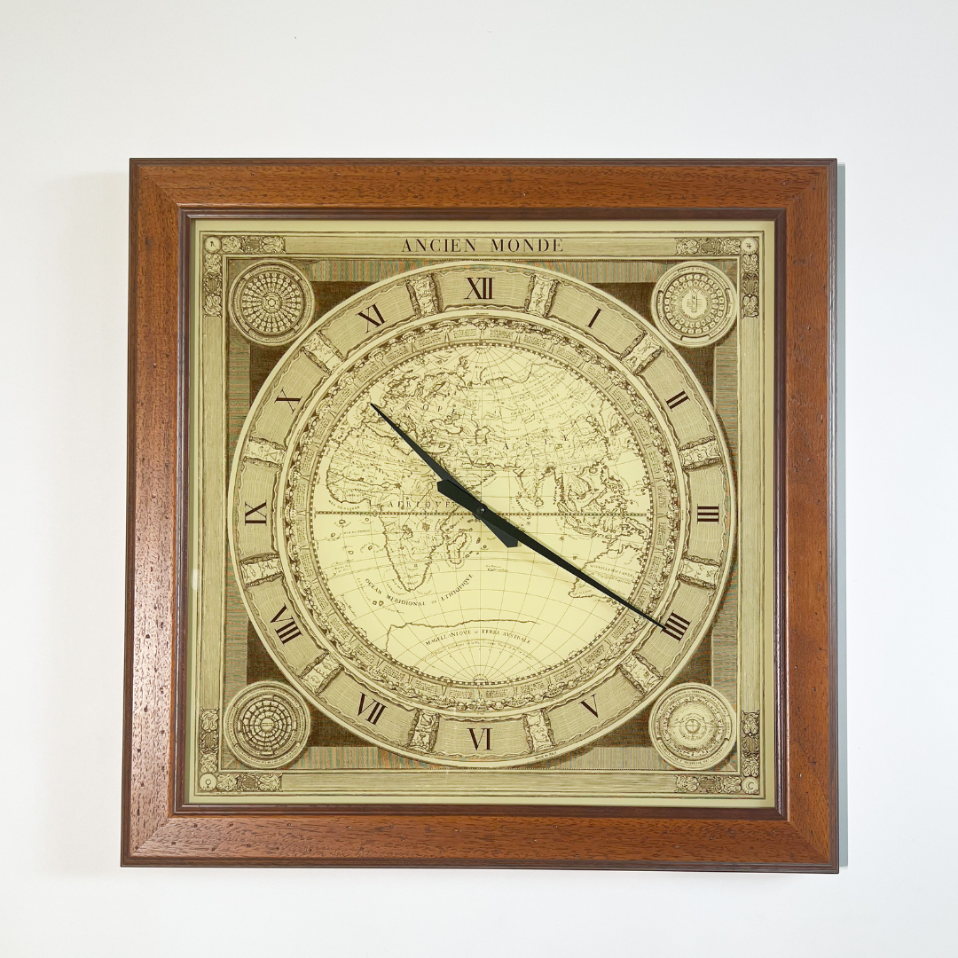 Часы "Mondo Antico" с картой. Фабрика "Tonin Casa"