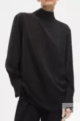 Блуза черная свободного кроя YouStore